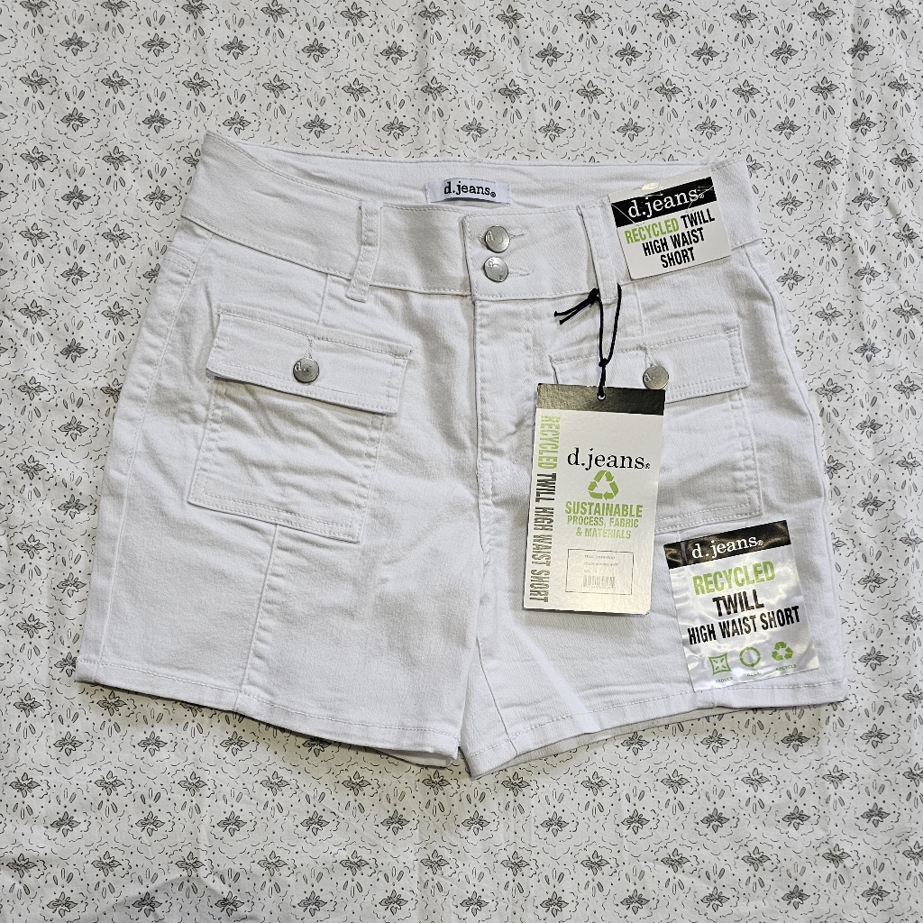 D. Jeans White High Waisted Shorts